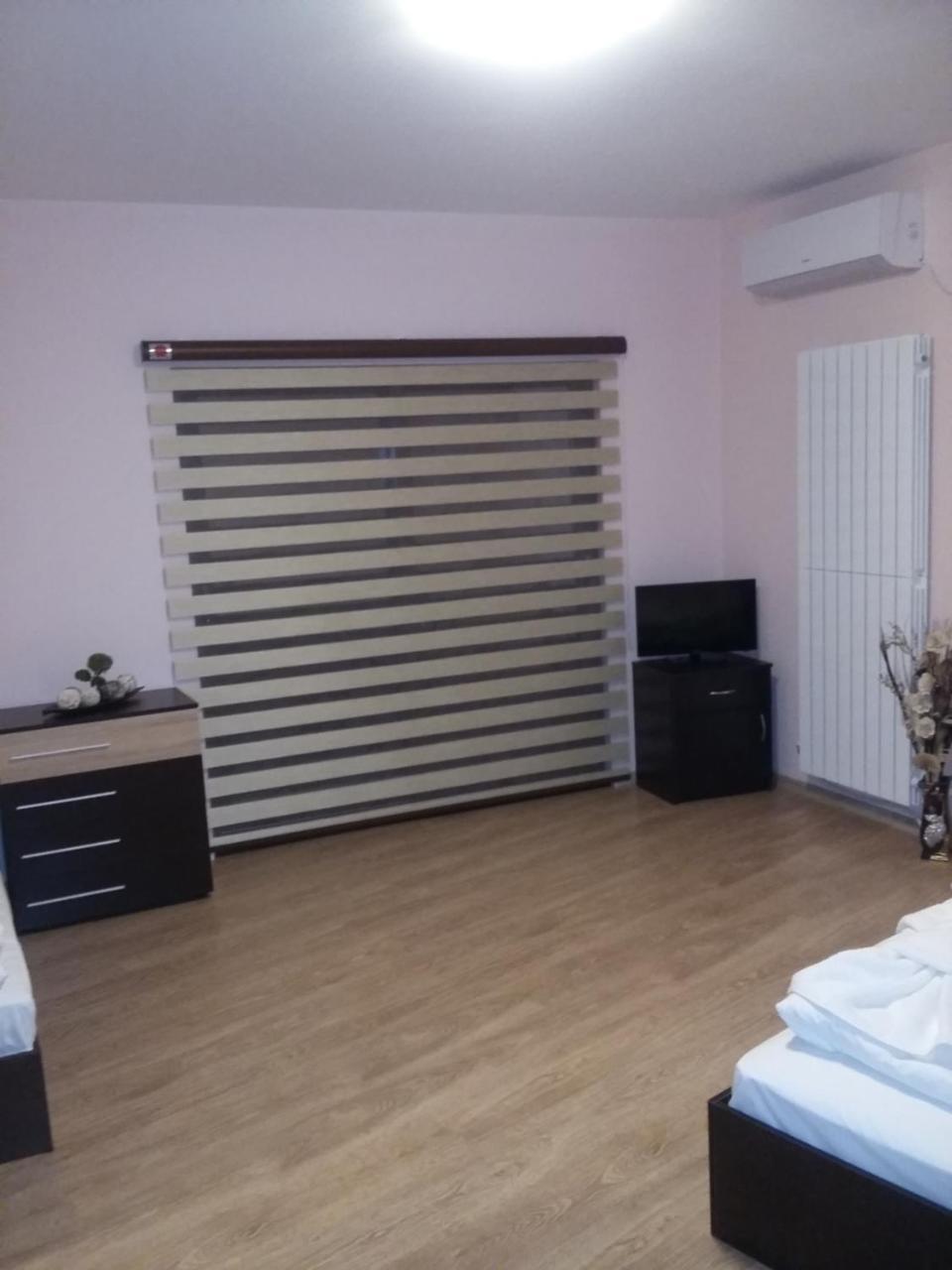 Guest House Ideal Saparewa Banja Exterior foto